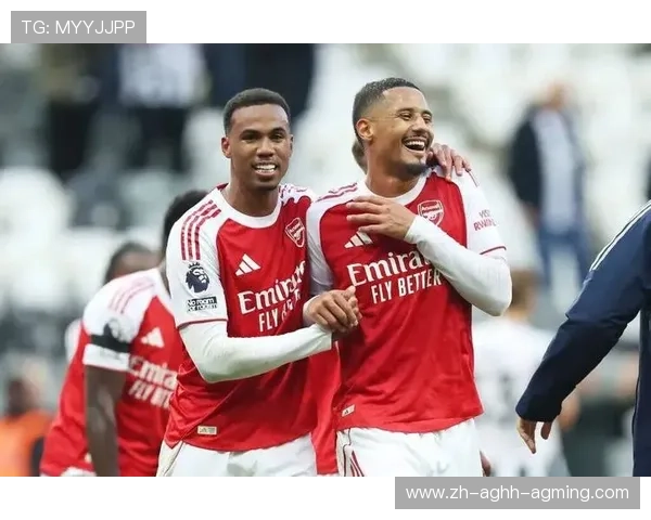 周六伤停观察曼联主力中卫组合双双停赛防线迎严峻考验